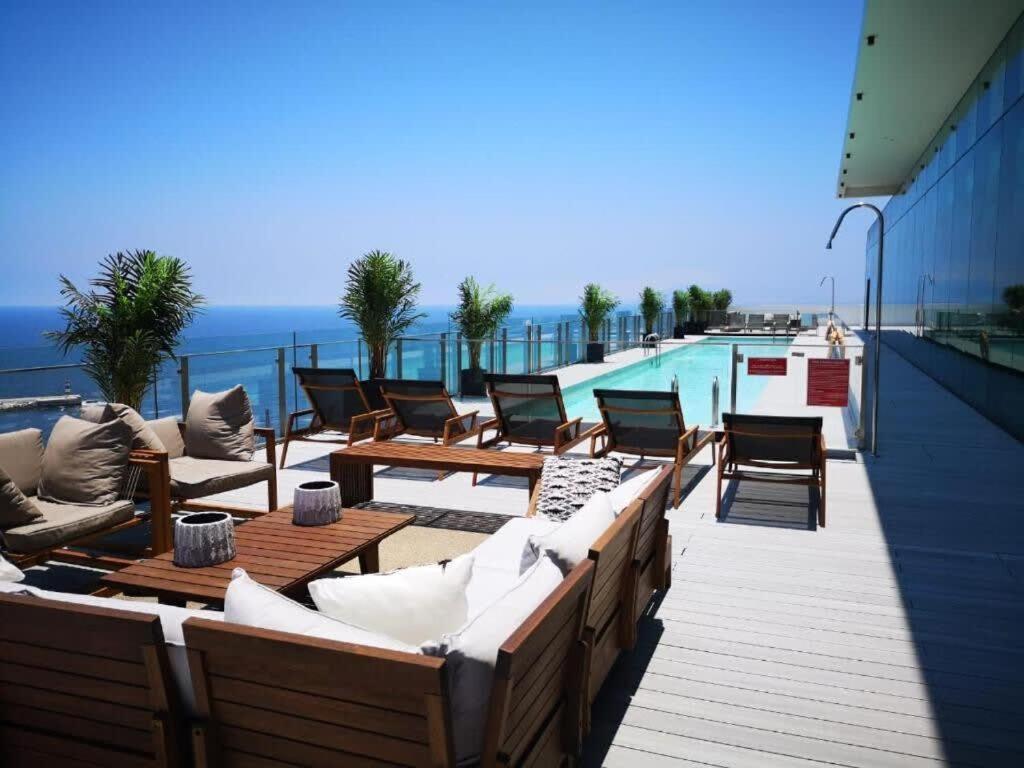 Hom I Duplex Con Terraza Y Parking Con Vista Al Mar 1118 Apartamento
